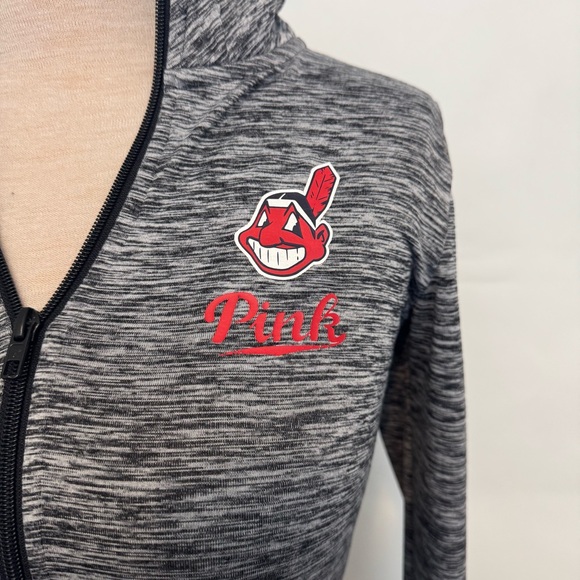 Victoria’s Secret PINK ultimate half zip heather gray Cleveland Indians Sweater - Picture 3 of 4